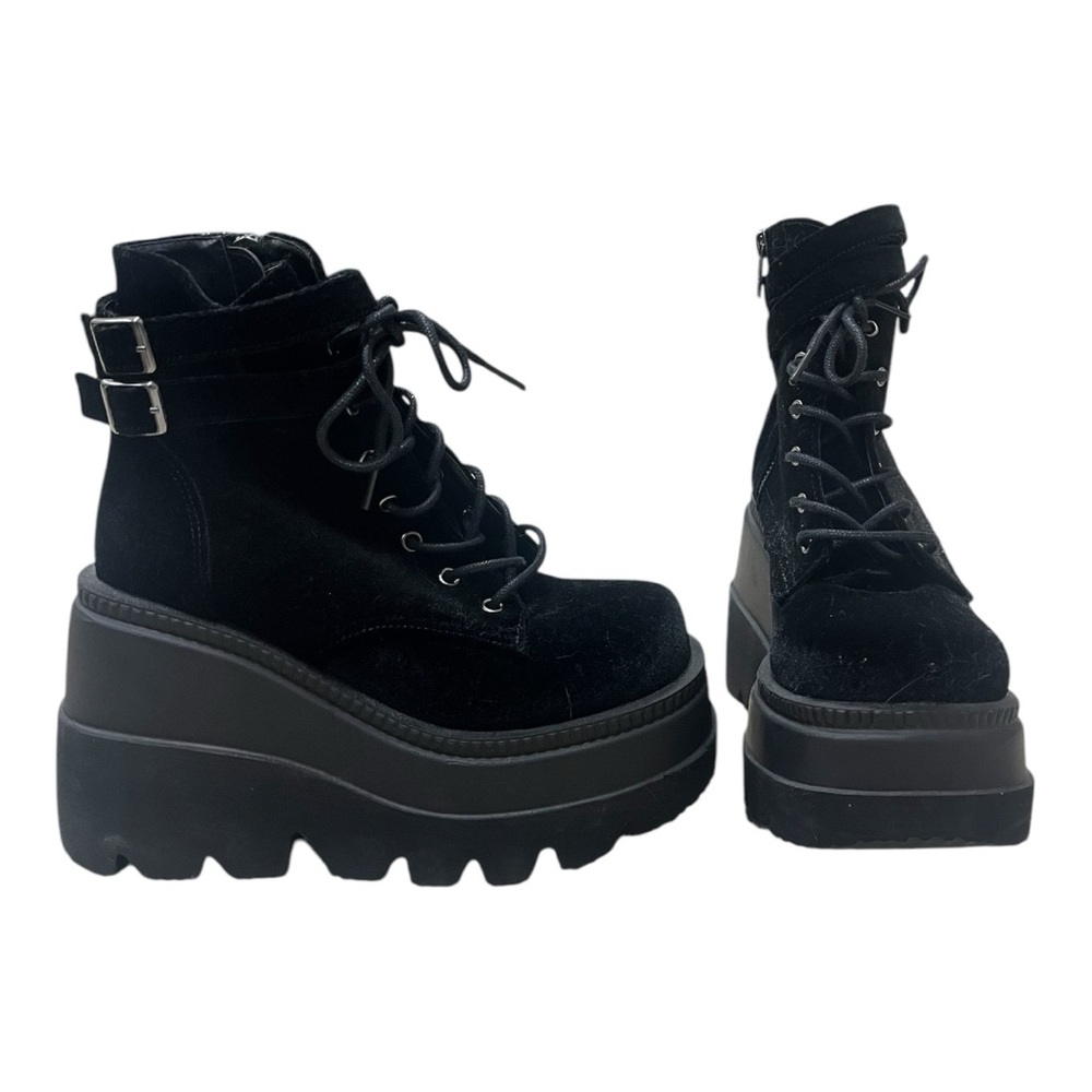 Demonia Shaker-52 Black Velvet Platform Boots